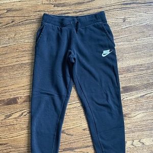 Girls’ L Nike Sweats with Pockets - Black - Good Used Condition